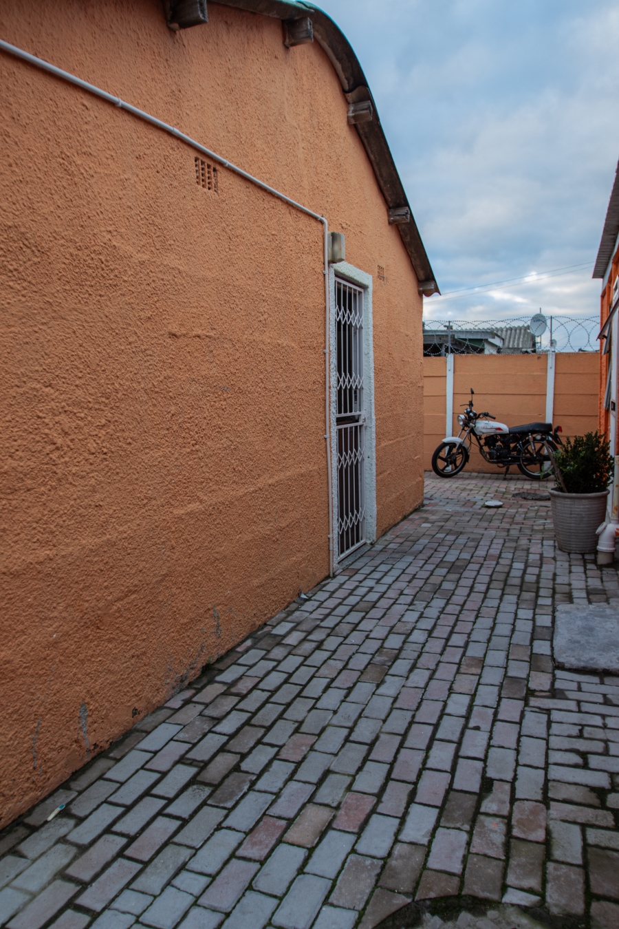 6 Bedroom Property for Sale in Scottsville Western Cape
